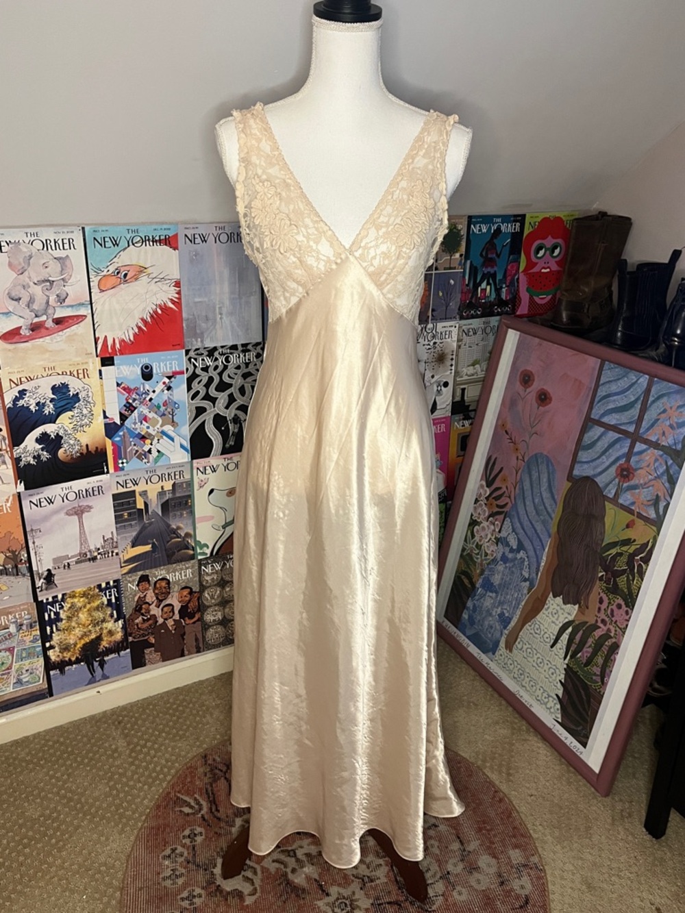 Gold Label Victoria's Secret Lace-Trim Satin Slip in Light Ivory